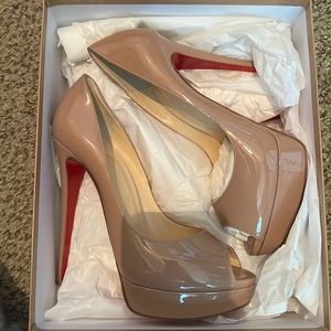 Christian Louboutin Lady Peep Nude sz42 NEVER WORN! Purchased from Neiman Marcus